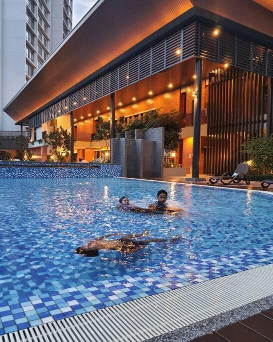 The Glass Homestay ปุตราจายา ภายนอก รูปภาพ